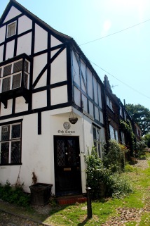 Oak Corner House, Traders Passage 1490